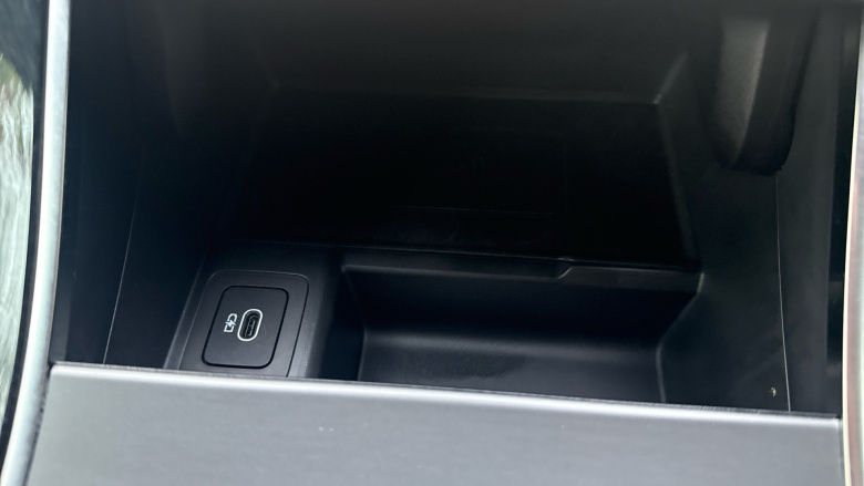 Land Rover Range Rover Evoque 2.0 D200 Dynamic SE 5dr Auto Diesel Hatchback